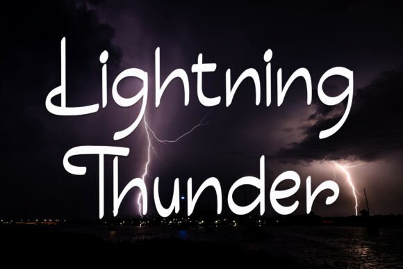 Lightning Thunder Font Review for Web Design